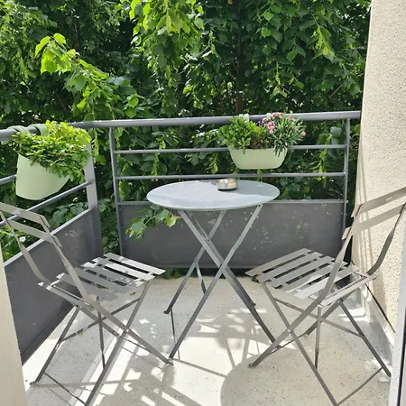 Studio Avec Terrasse Et Place De Parking Toulouse Exterior foto