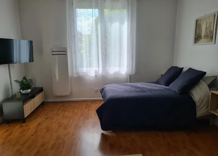 Studio Avec Terrasse Et Place De Parking